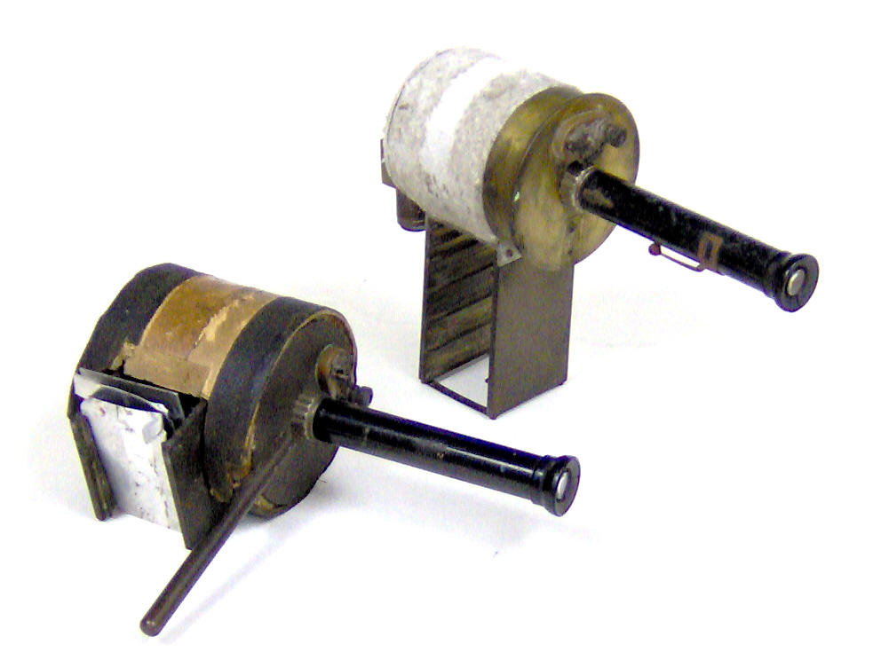 Art Snell's Hand-Built Electroscopes