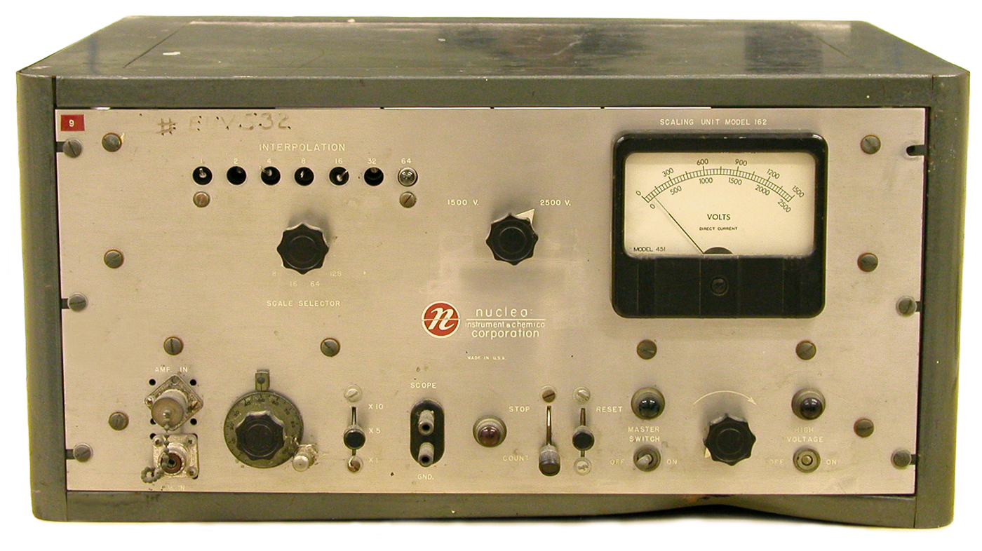 Nuclear Instrument and Chemical Corp. Model 162