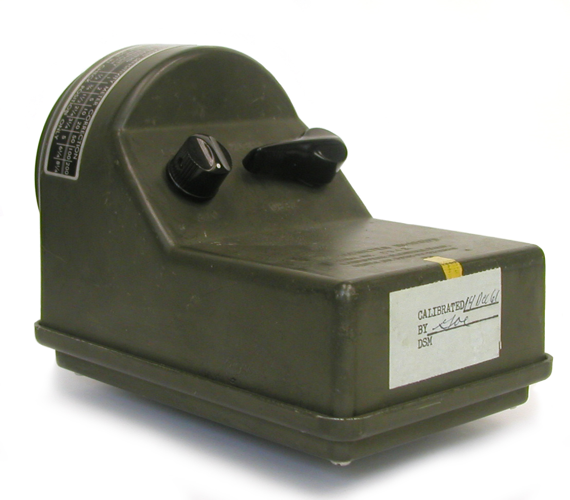 IM-108/PD Ion Chamber Survey Meter 