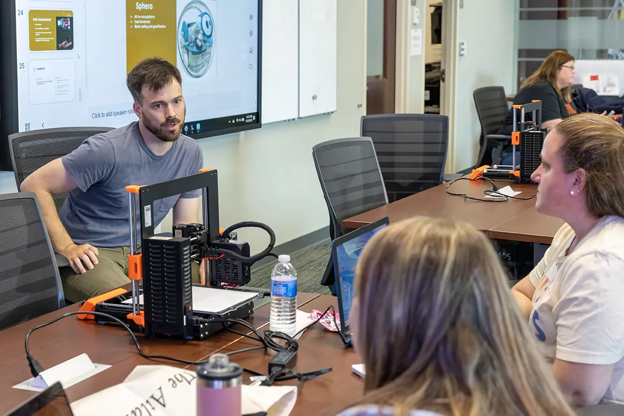 teachers-with-robot-kits-3.webp