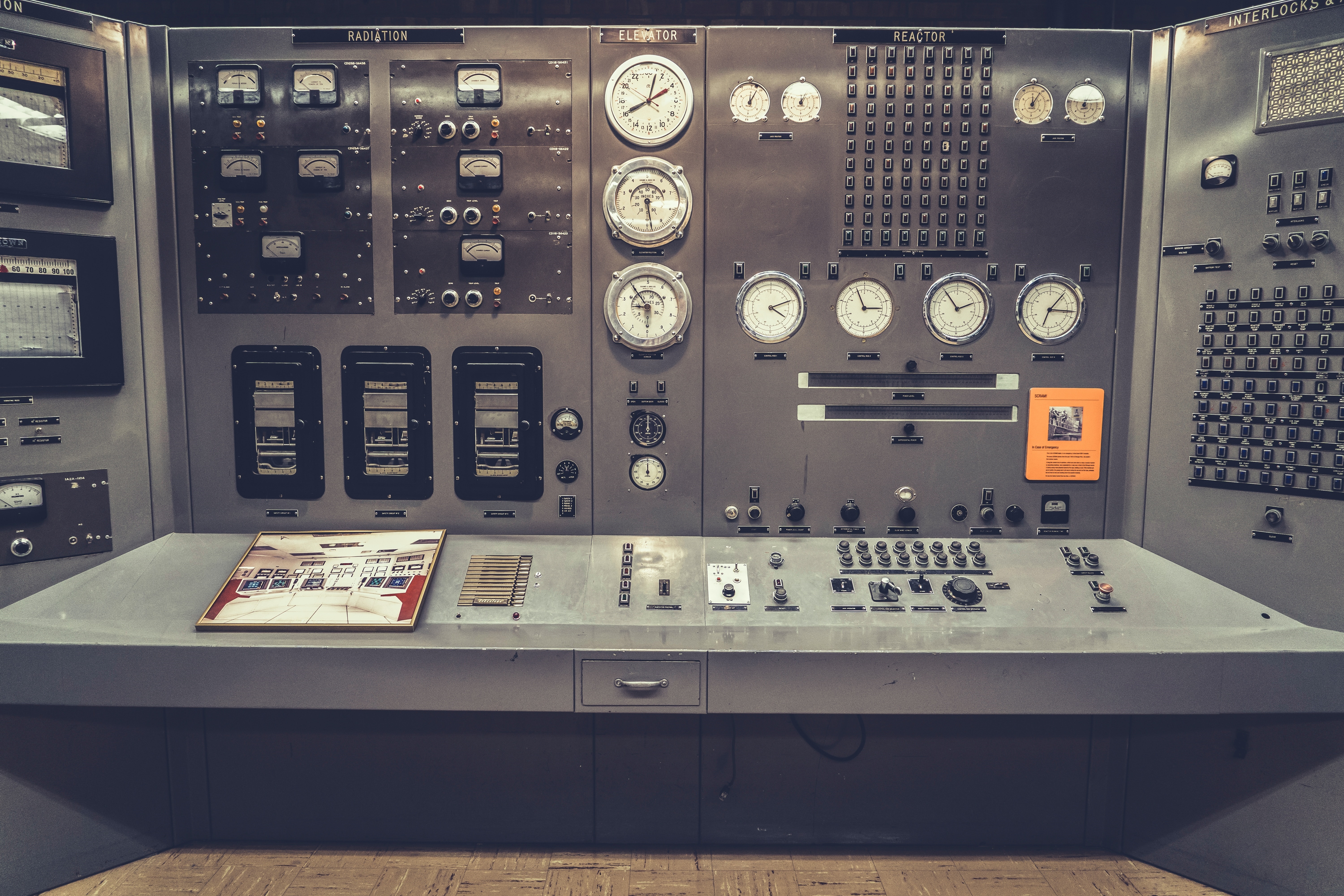 Nuclear reactor control room